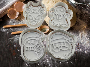 Weihnachts-Ausstecher Set: Rentier, Lebkuchenmann, Schneemann & Weihnachtsmann in der Küche.