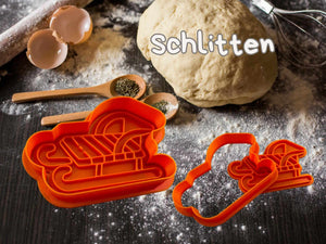 Ausstechform für Kekse in Form eines Schlitten, ideal für festliche Weihnachtskekse und Backen im Winter.