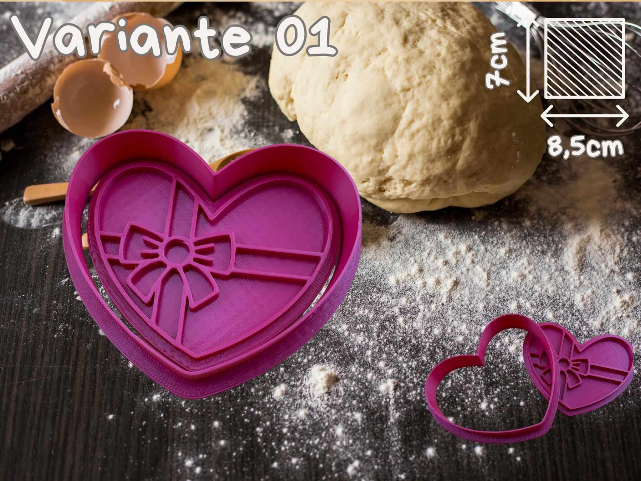 Herzschloss Keks-Ausstecher Set in Pink – Perfekt für romantische Anlässe, Plätzchen-Teigstanzen auf Mehlhintergrund